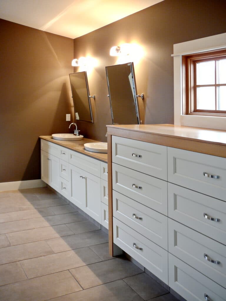 Bespoke cabinetry and joinery handcrafted by Danmon