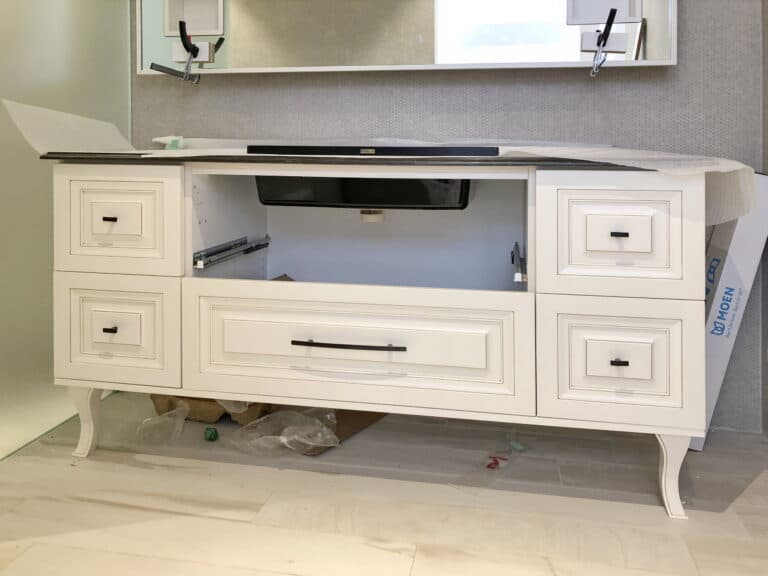 Bespoke cabinetry and joinery handcrafted by Danmon